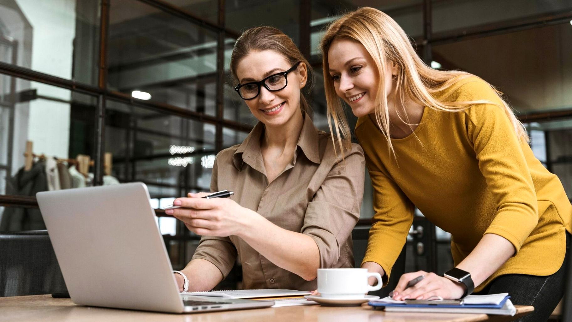 Interaktive Seminarsituation im Finanzbereich